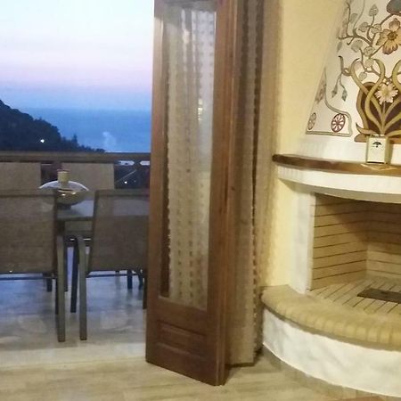 Villa Paradise Samos Town Buitenkant foto
