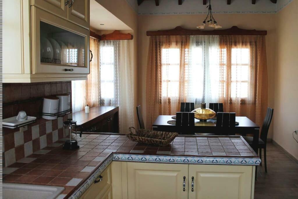Villa Paradise Samos Town Buitenkant foto